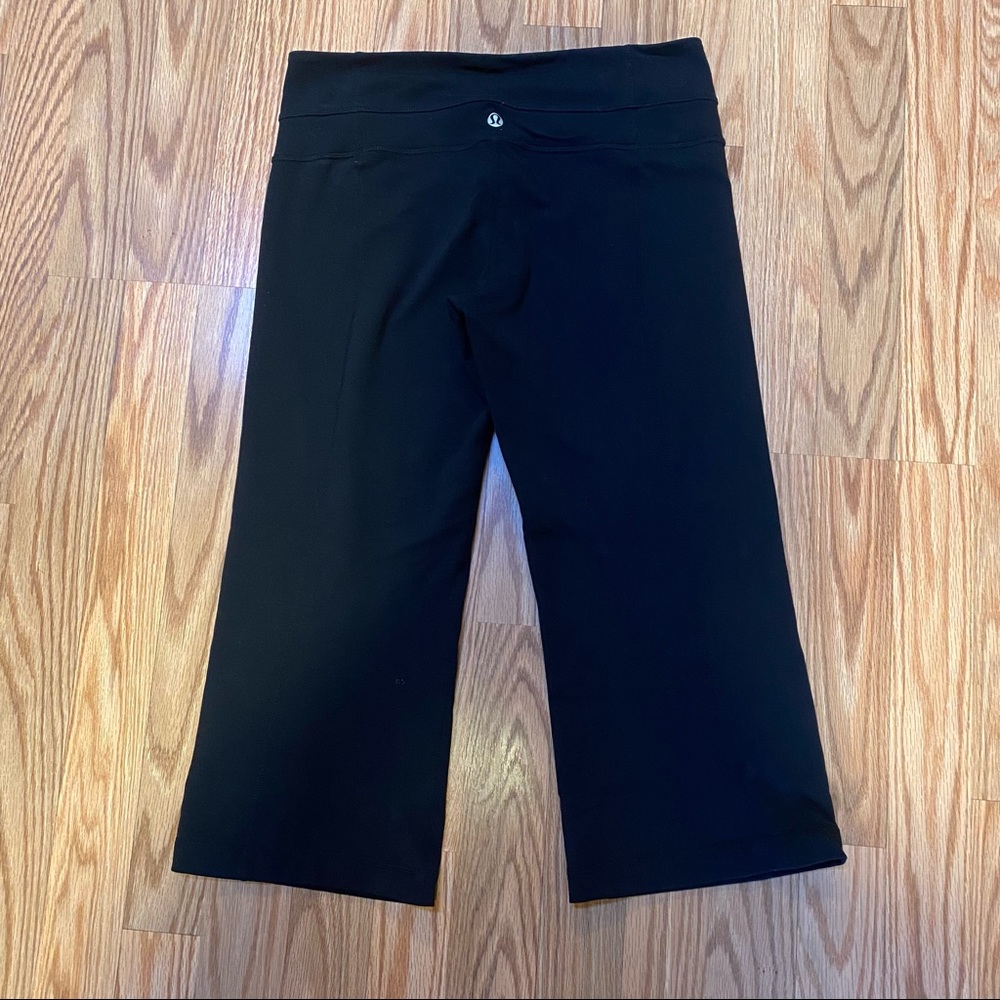Lululemon Cropped Black Leggings